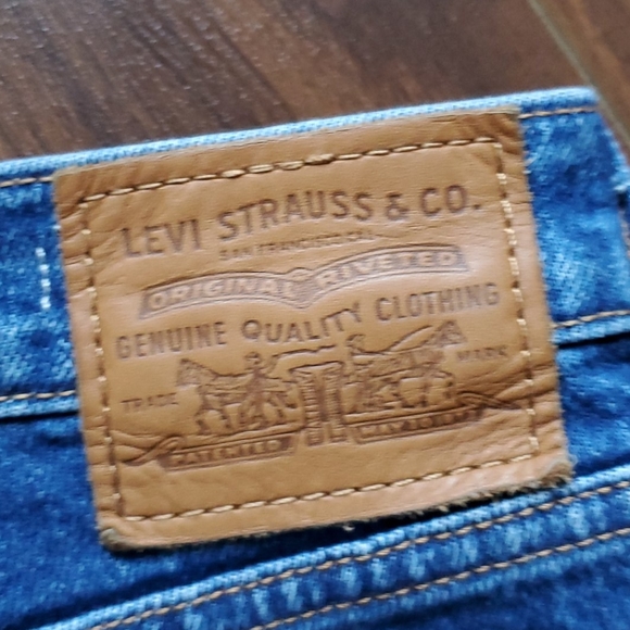 Levi's Wedgie Fit Jeans - Picture 4 of 5